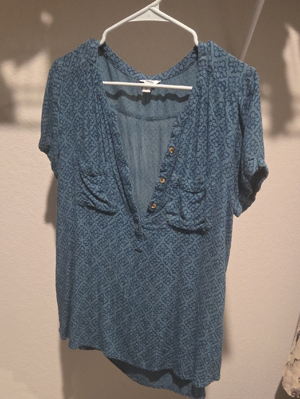 Sonoma Blue Printed Short-Sleeve Button-Down Top